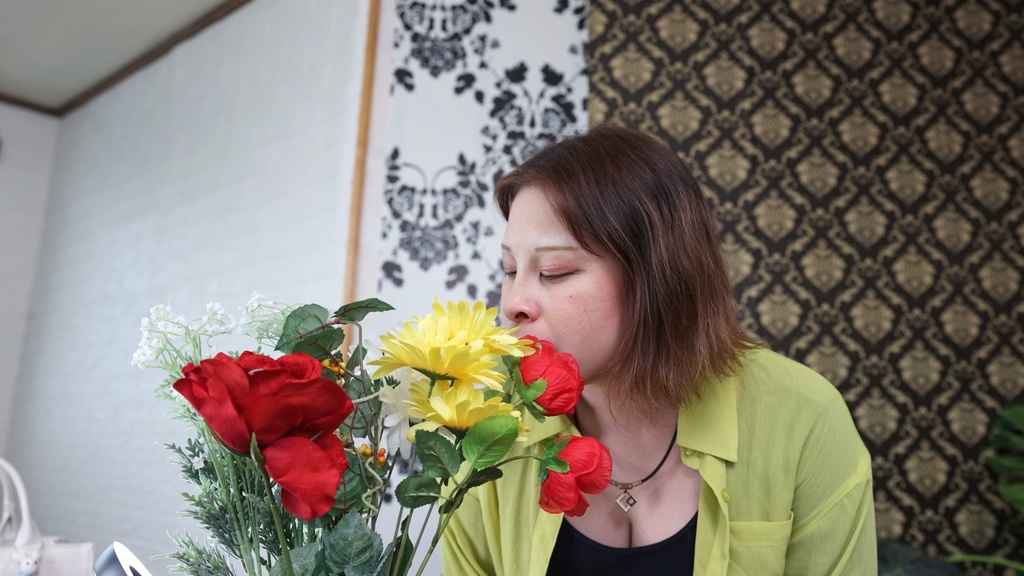 きらさんの止まらないくしゃみ Kira's non-stop sneezing