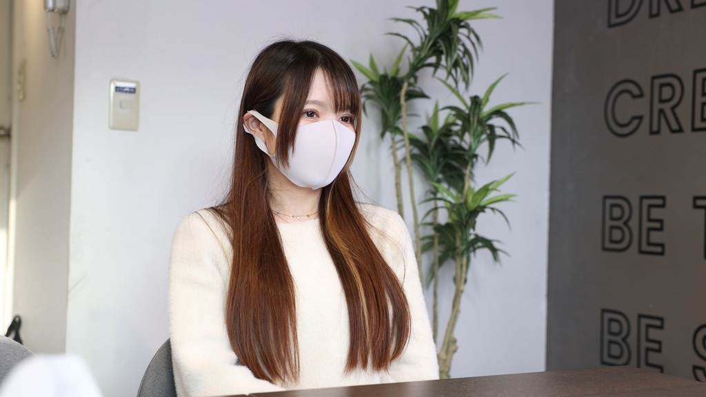 あまねさん、さなつんさんのマスクくしゃみ Amane and Sanatsun's masked sneeze