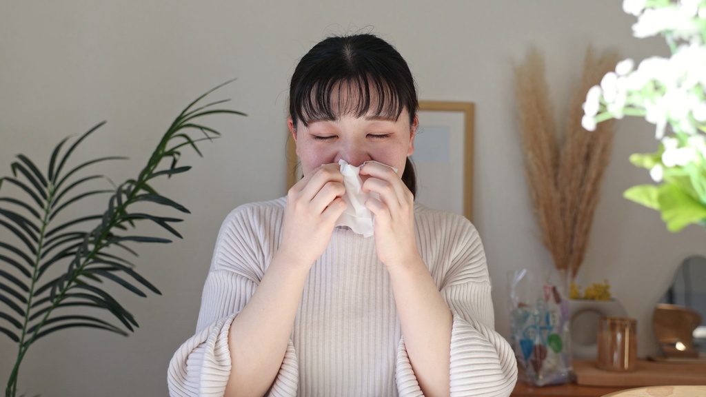 ひよみさんの飛沫くしゃみ Hiyomi's spray sneezing