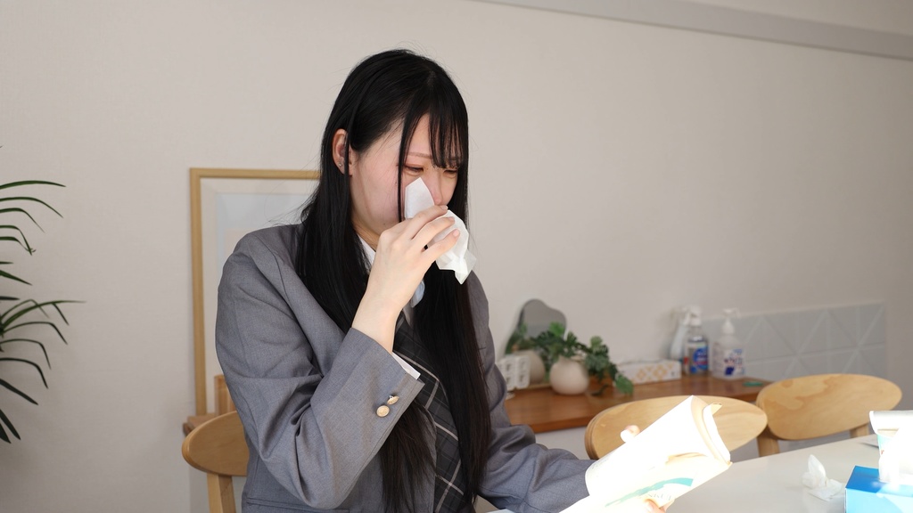 しおんさんの朗読くしゃみ Shion's sneezing while reading aloud