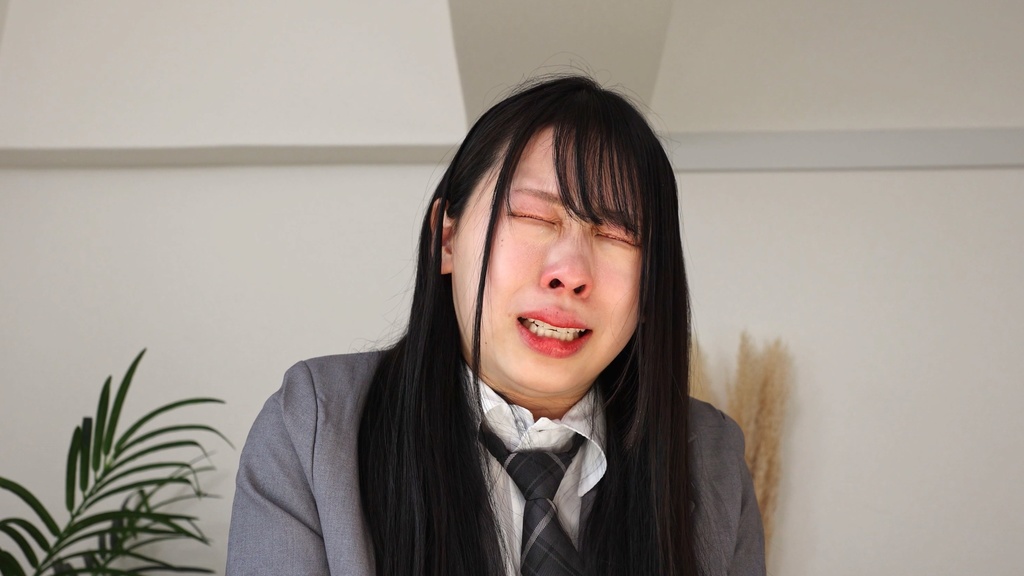 しおんさんの朗読くしゃみ Shion's sneezing while reading aloud