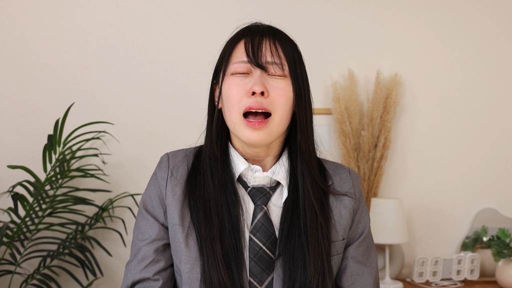 しおんさんの朗読くしゃみ Shion's sneezing while reading aloud