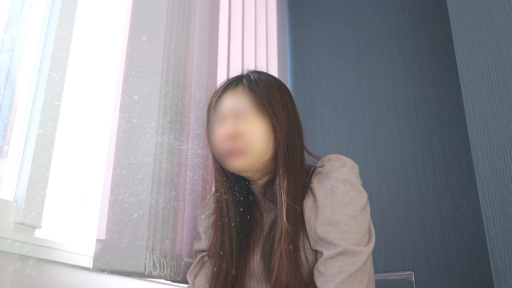 さゆなさんの飛沫くしゃみ2 Sayuna's spray sneeze 2