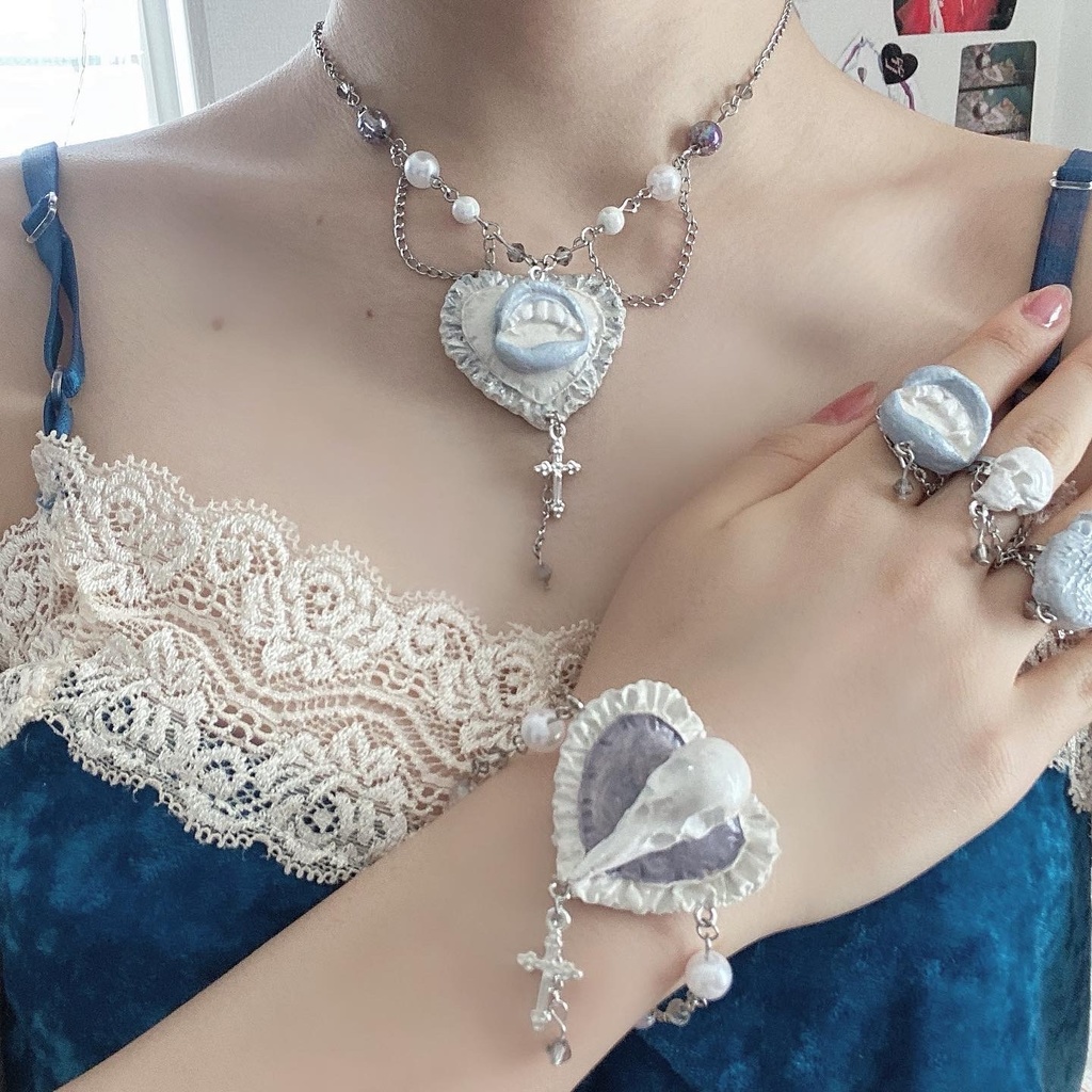 𝔇𝔞𝔯𝔨 𝔣𝔩𝔦𝔩𝔩 𝔰𝔢𝔯𝔦𝔢𝔰