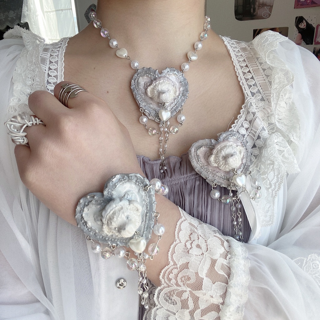 ♡𝐿𝑜𝓋𝑒 𝒷𝑒𝒶𝓇 𝓈𝑒𝓇𝒾𝑒𝓈♡