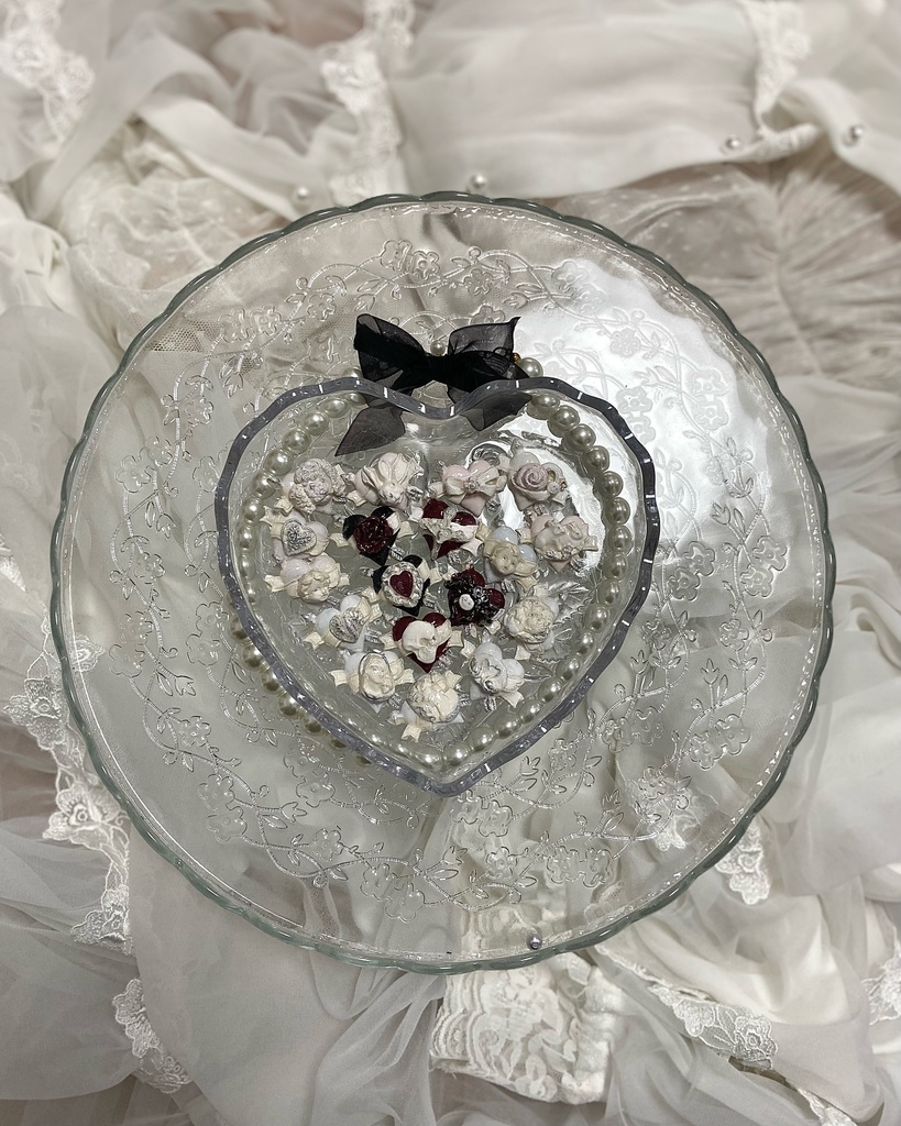 ➶ ♡₵Ʉ₱łĐ ⱧɆ₳Ɽ₮ ડꫀ𝘳𝓲ꫀડ♡ ↜ 