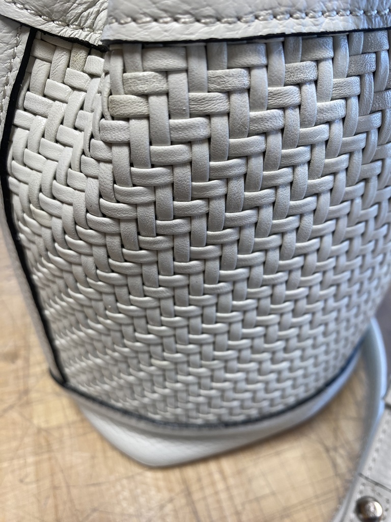 MIYAKAKU_LERTHERクラフトキャンバスシリーズ White Cylinder Bag