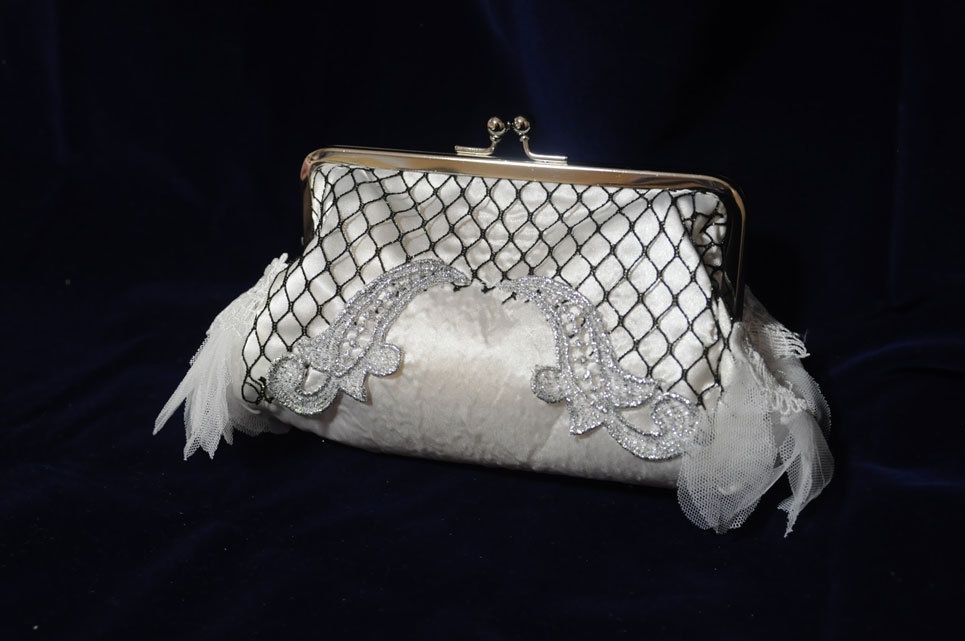 ユーリ・プリセツキーSPイメージがま口ポーチ