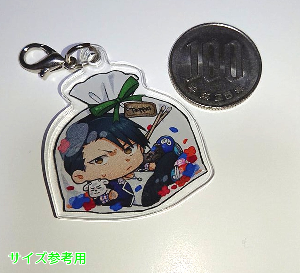 アクリルチャーム(全4種/各500円)