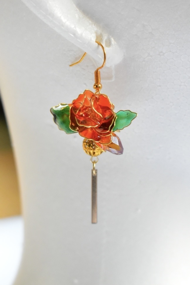 概念ピアス ディップアート