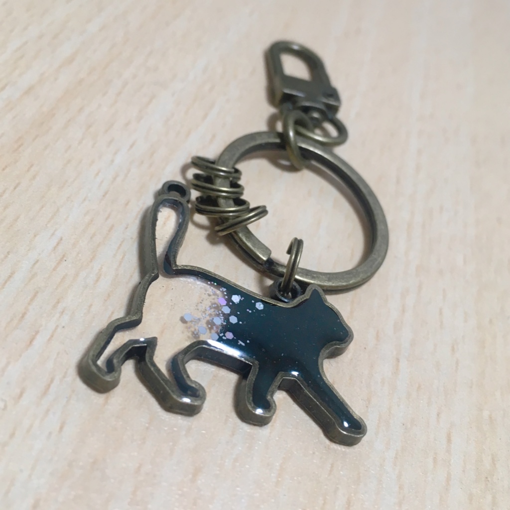 SCP-529-半身猫のジョーシー イメージキーホルダー