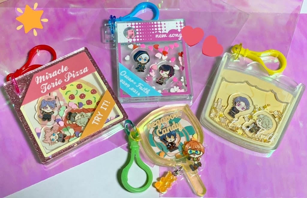 シャカシャカアクリルキーホルダー