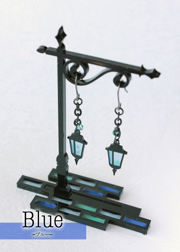 夜を照らす街灯のアクセサリースタンド