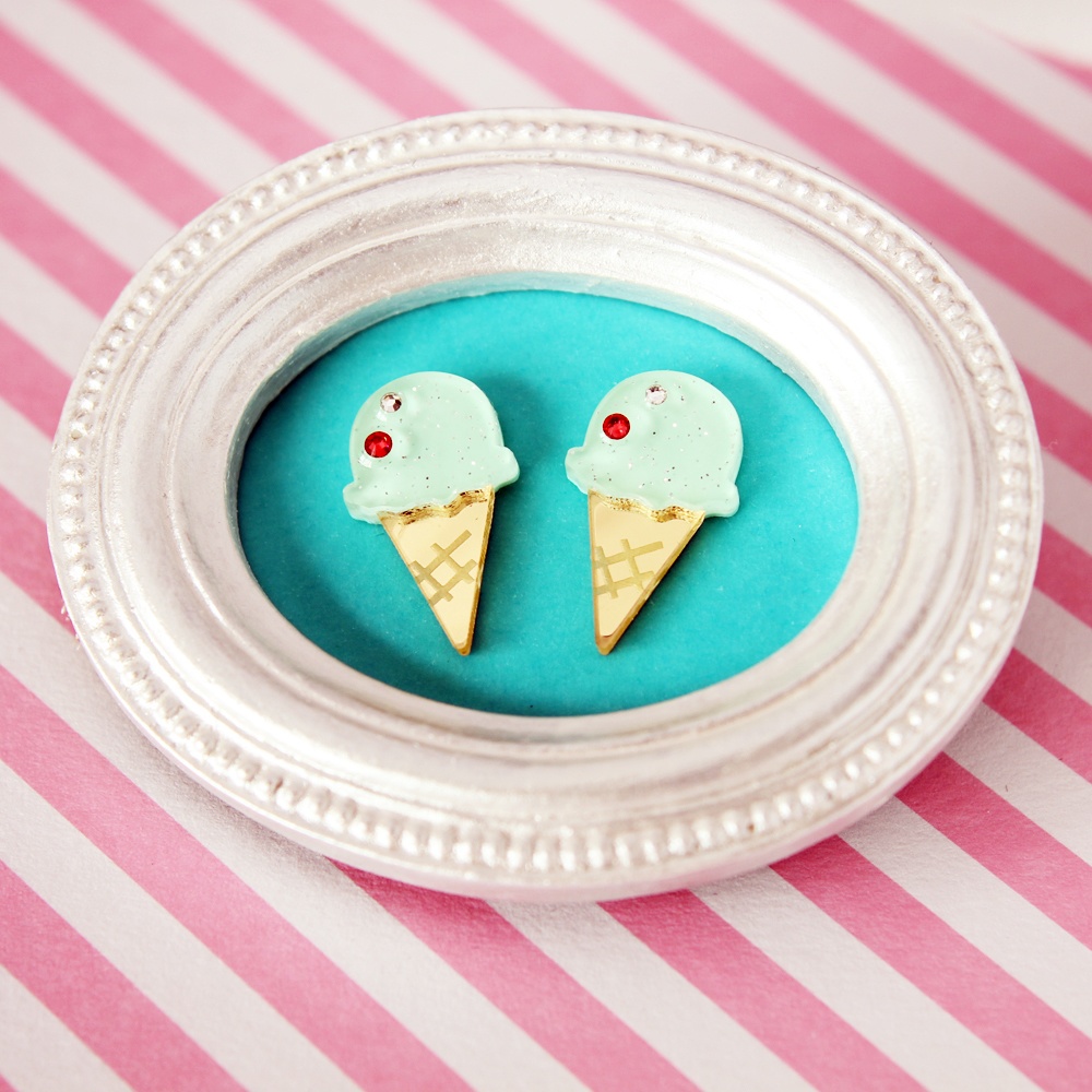 ひんやりアイスのピアス/イヤリング