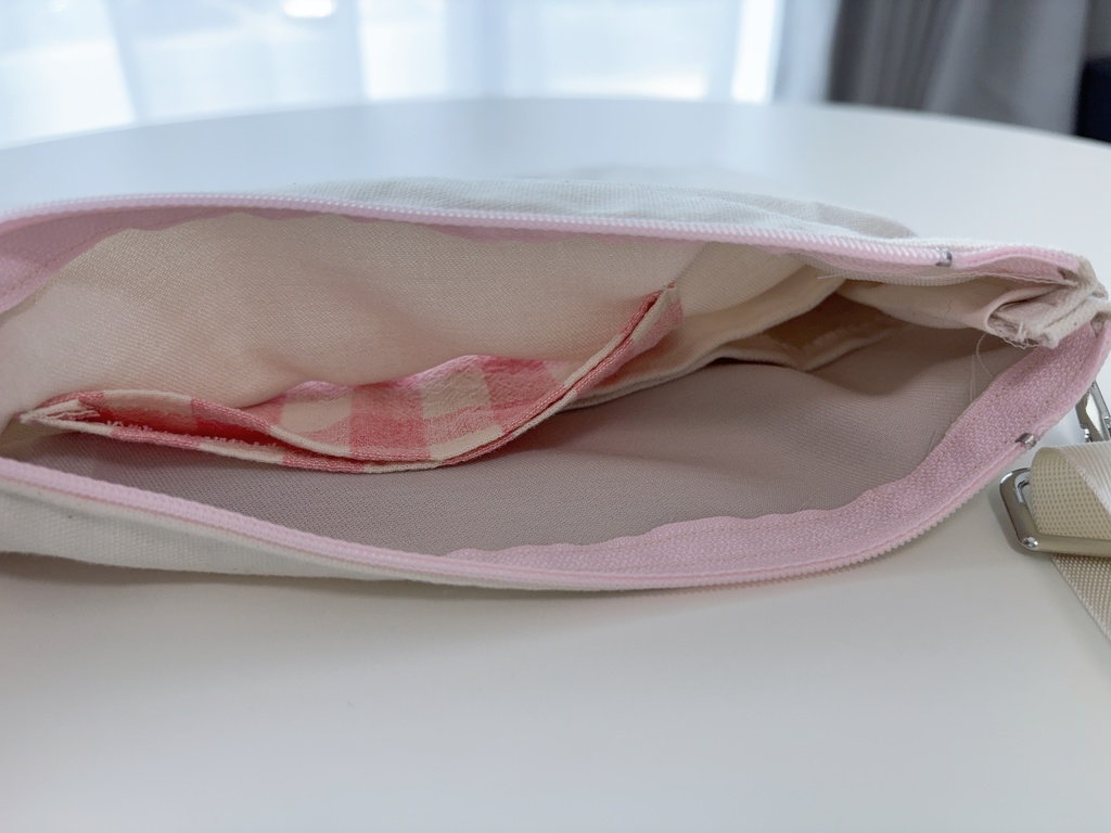 サコッシュバッグ