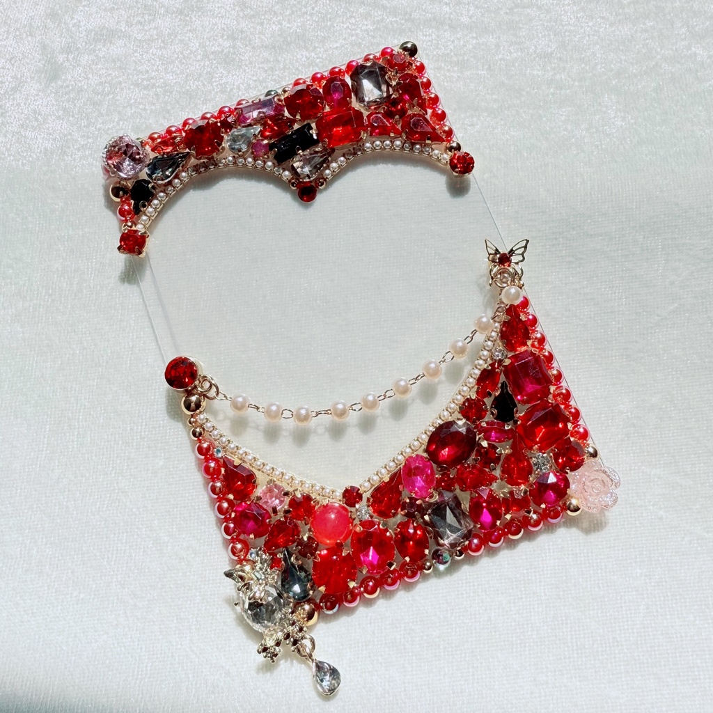 B8サイズ　硬質ケースデコ　レッド（赤）系　①