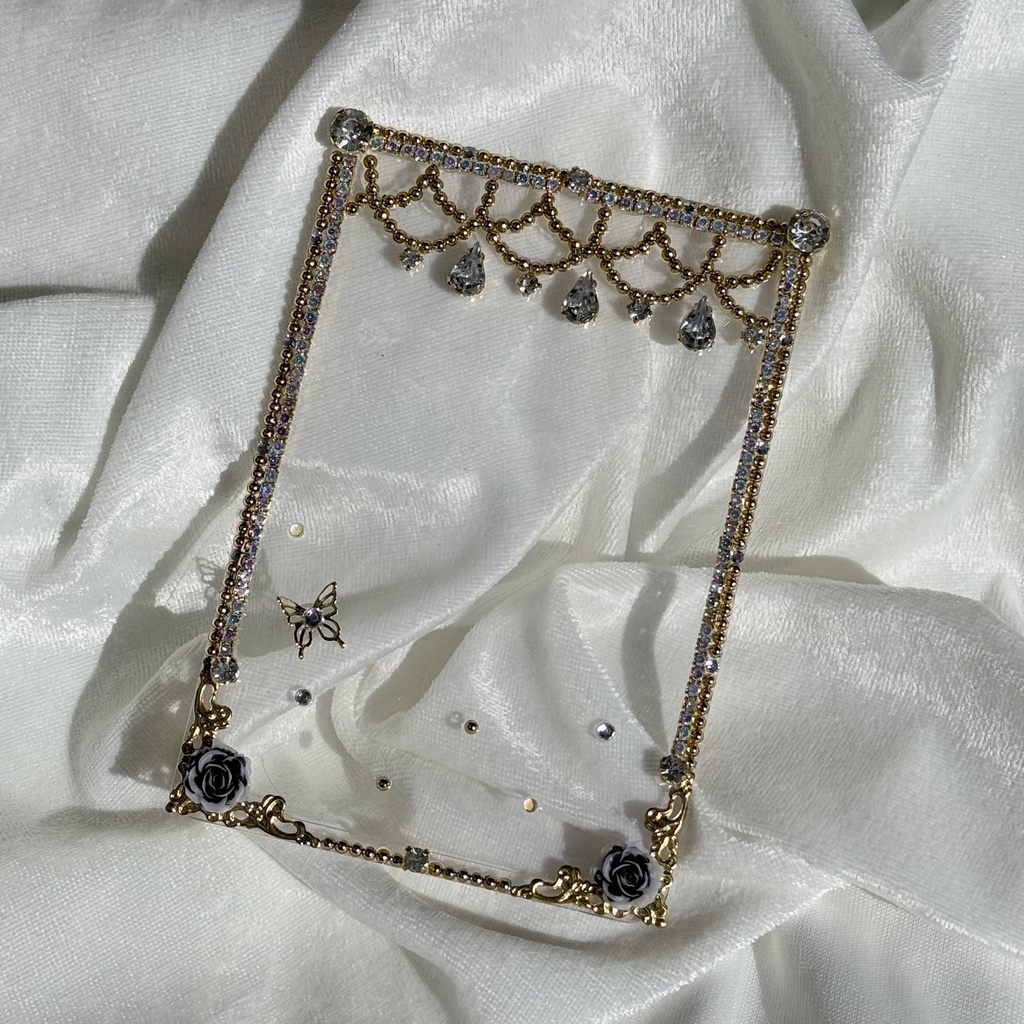 B8サイズ　硬質ケースデコ　レース　ホワイト（白）系