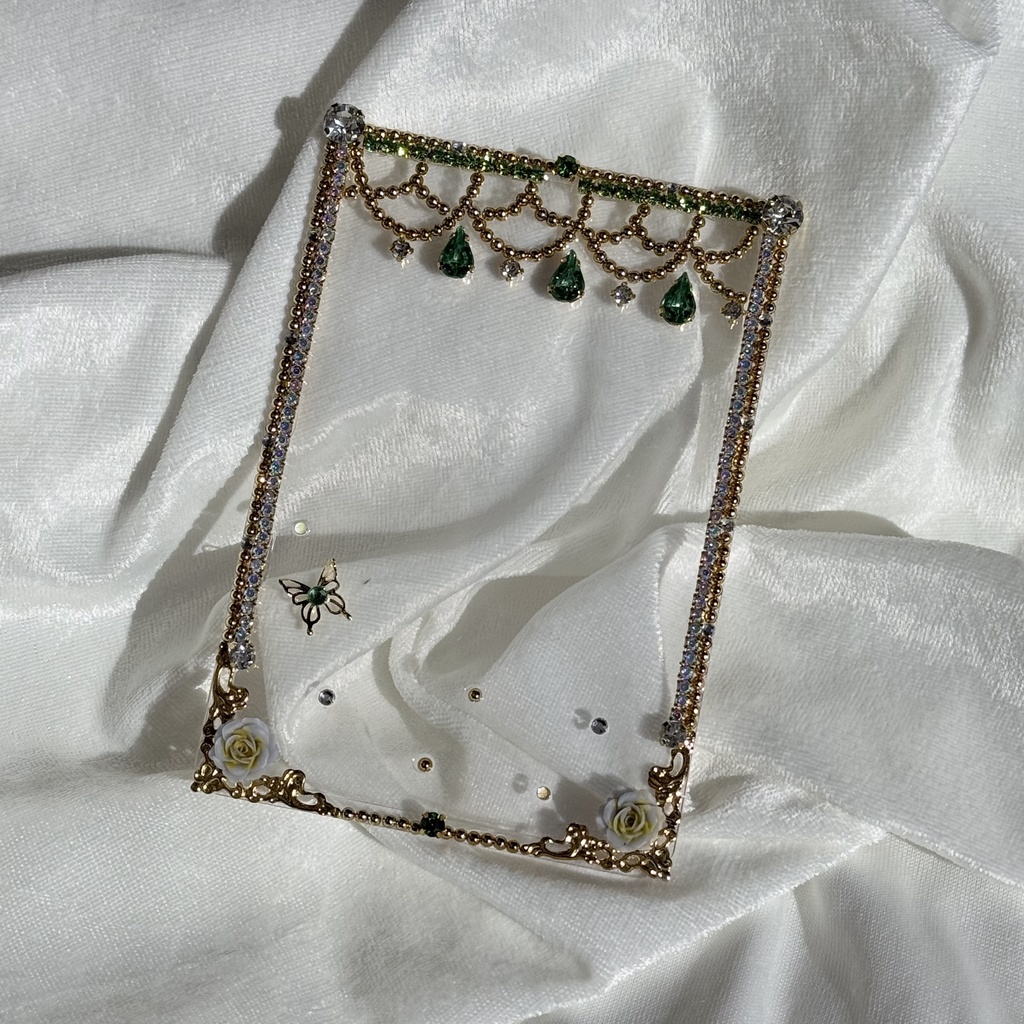 B8サイズ　硬質ケースデコ　レース　グリーン（緑）系