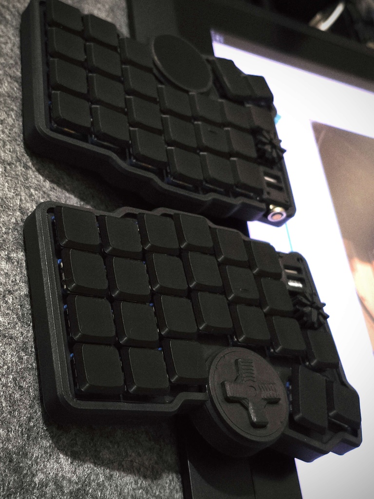 極限まで薄くしたい人のためのキーキャップ