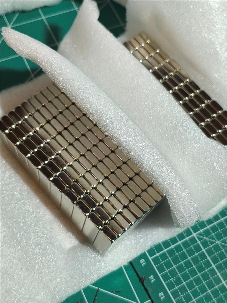 LaLapad Gen2用マグネット（４月以前版）