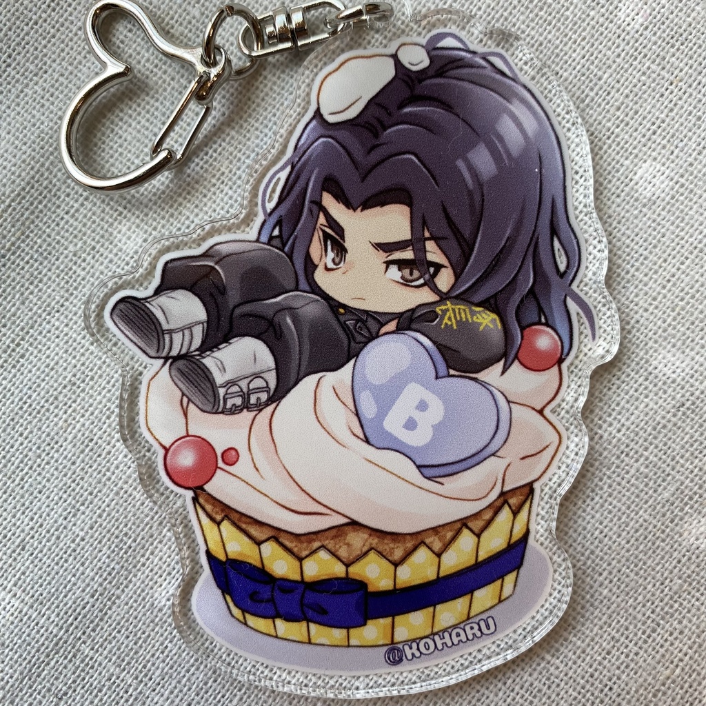 卍埋もれcakeアクリルキーホルダー