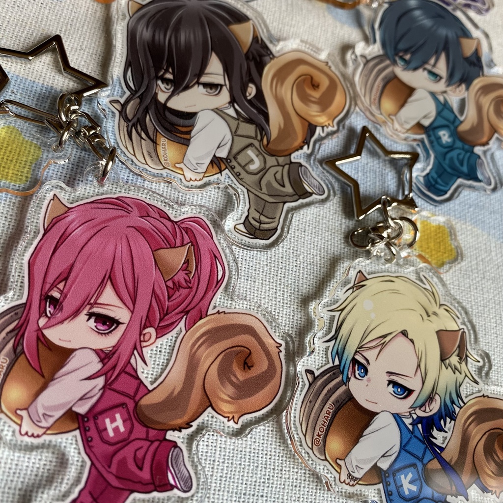 ブルロどんぐりアクキー