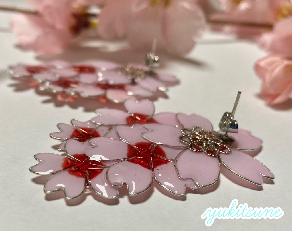 【No.116】ハンドメイド 桜のピアス ピアス 桜 春 雪狐レジン ディップフラワー