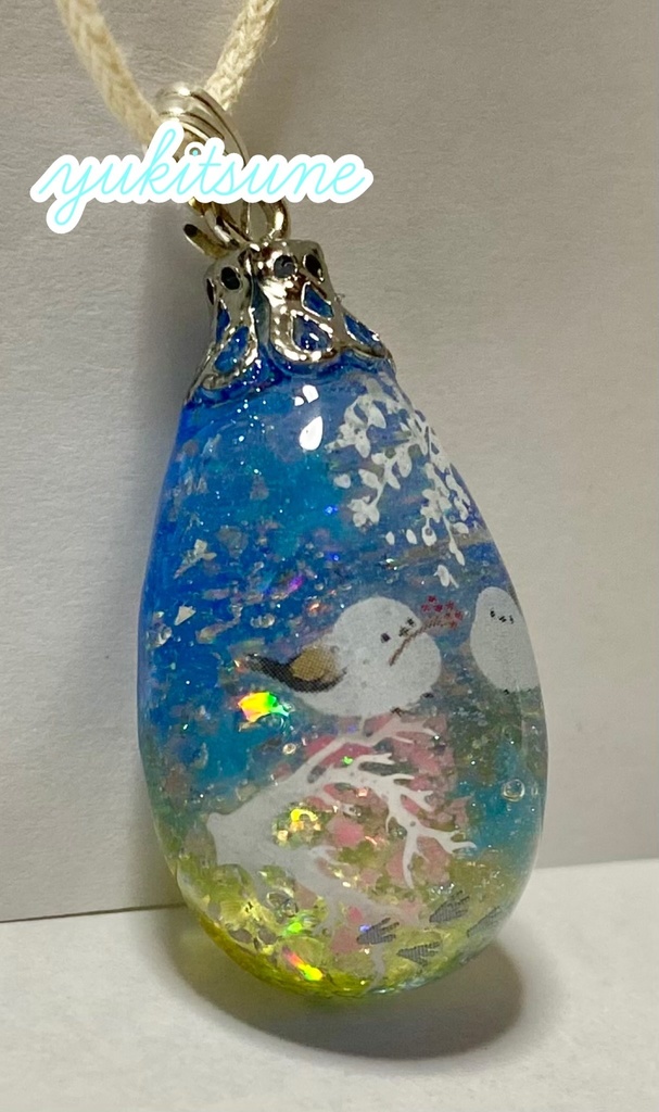 【No.113】ハンドメイド シマエナガ 雪狐レジン レジンアクセサリー ネックレス ペンダント