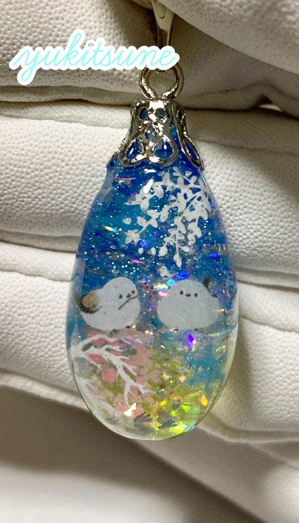 【No.113】ハンドメイド シマエナガ 雪狐レジン レジンアクセサリー ネックレス ペンダント