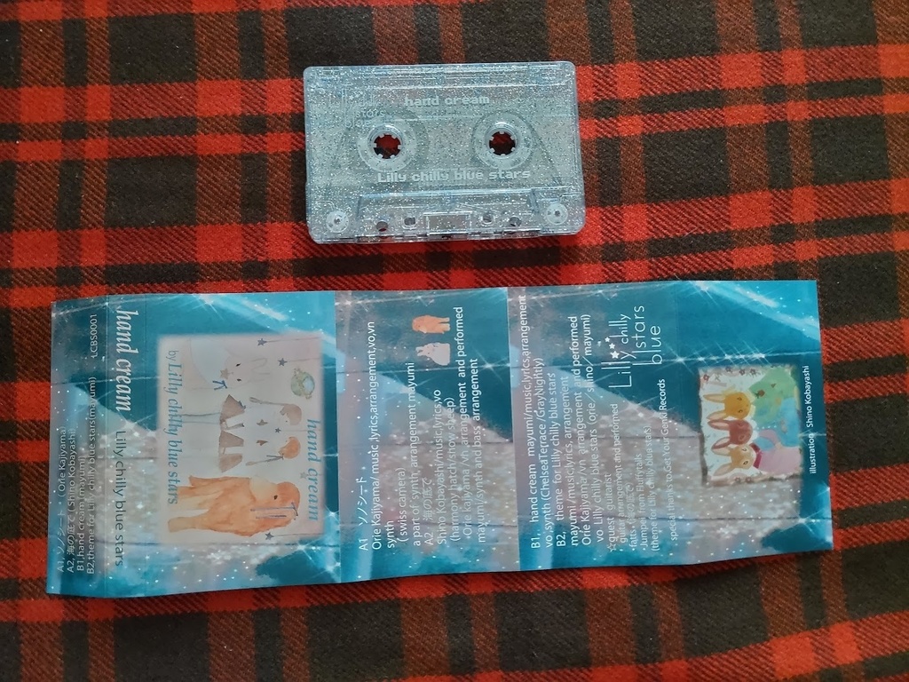 hand creams Lilly chilly blue starsの1stカセットテープミニアルバム