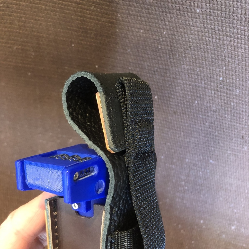 革のコインシリンダーケースS|100円500円兼用「革工房ここづくり」