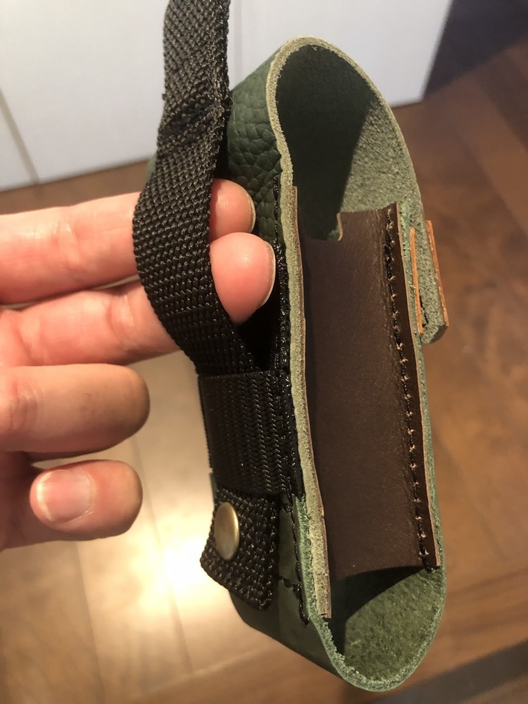 革のコインシリンダーケースS|100円500円兼用「革工房ここづくり」