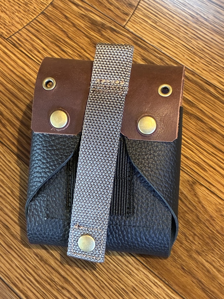 革のコインシリンダーケースD100円・500円兼用「革工房ここづくり」