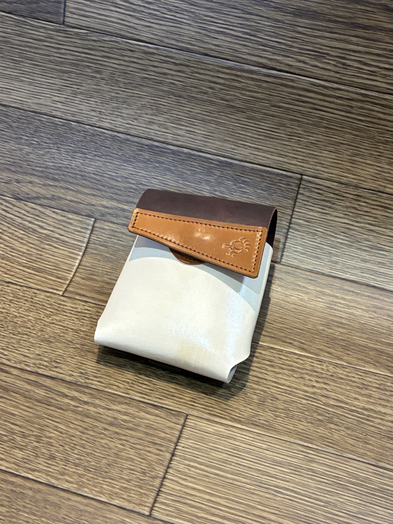 革のコインシリンダーケースD100円・500円兼用「革工房ここづくり」