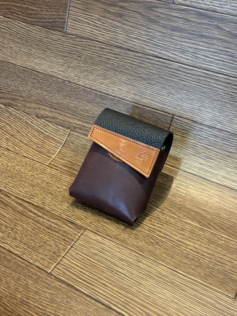 革のコインシリンダーケースD100円・500円兼用「革工房ここづくり」