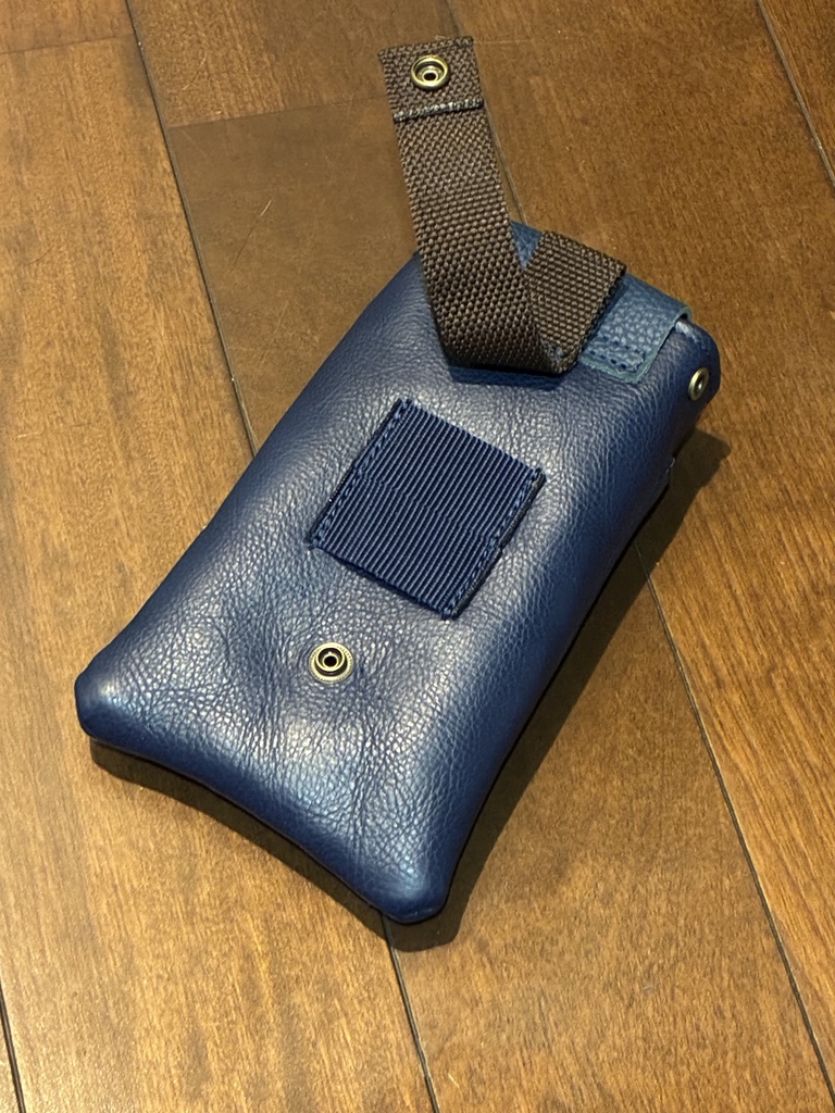 革のマネーホルダーケース|開閉マグネット式|マネーホルダーSFD兼用「革工房ここづくり」