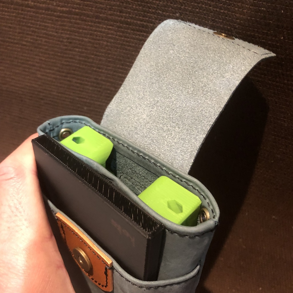 革のマネーホルダーケース|開閉マグネット式|マネーホルダーSFD兼用「革工房ここづくり」