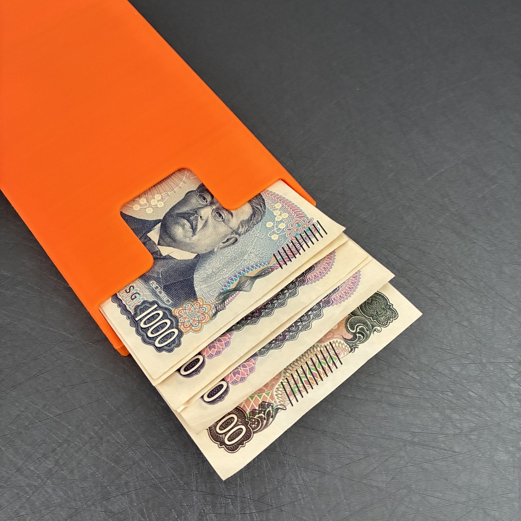 マネーホルダーF 千円札•五千円札•一万円札兼用 30〜40枚ほど収納可能「みなつき工房」