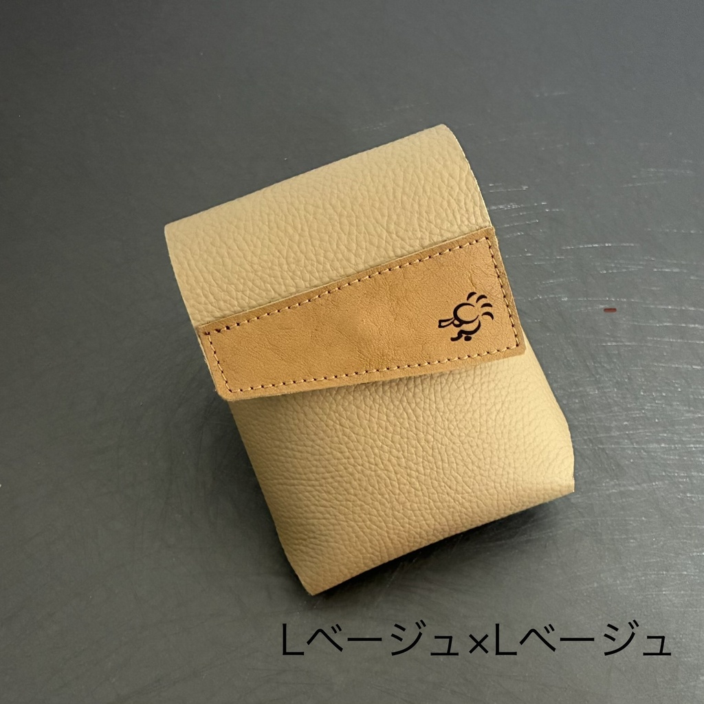 革のコインシリンダーケースＤ「Lベージュ×Lベージュ」柔らかい革１００円・５００円兼用「革工房ここづくり」