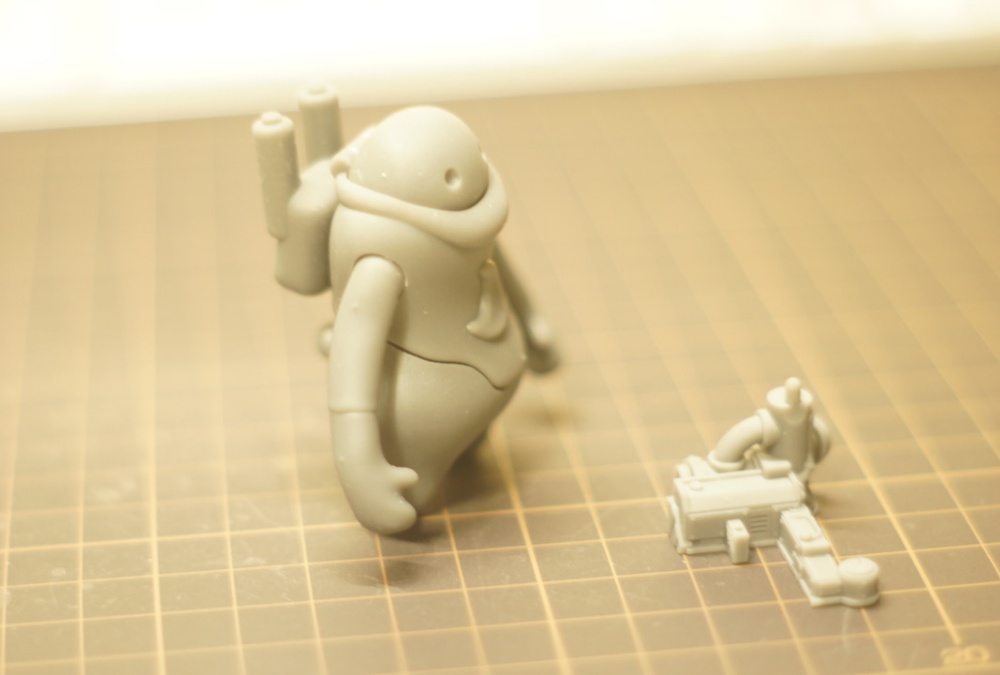 <8パーツ版>月とオコジョとパンダロボ【ガレージキット】