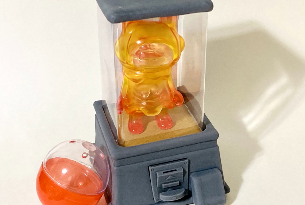 小さなカプセルトイ筐体