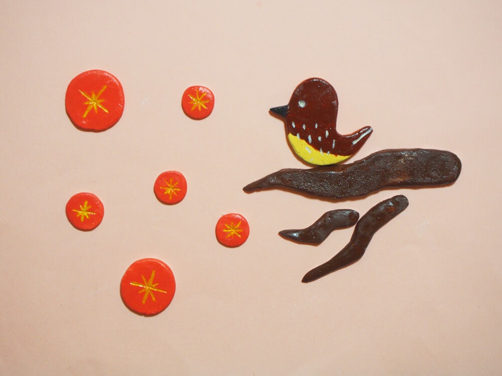 飛んでった鳥のイラストTシャツ