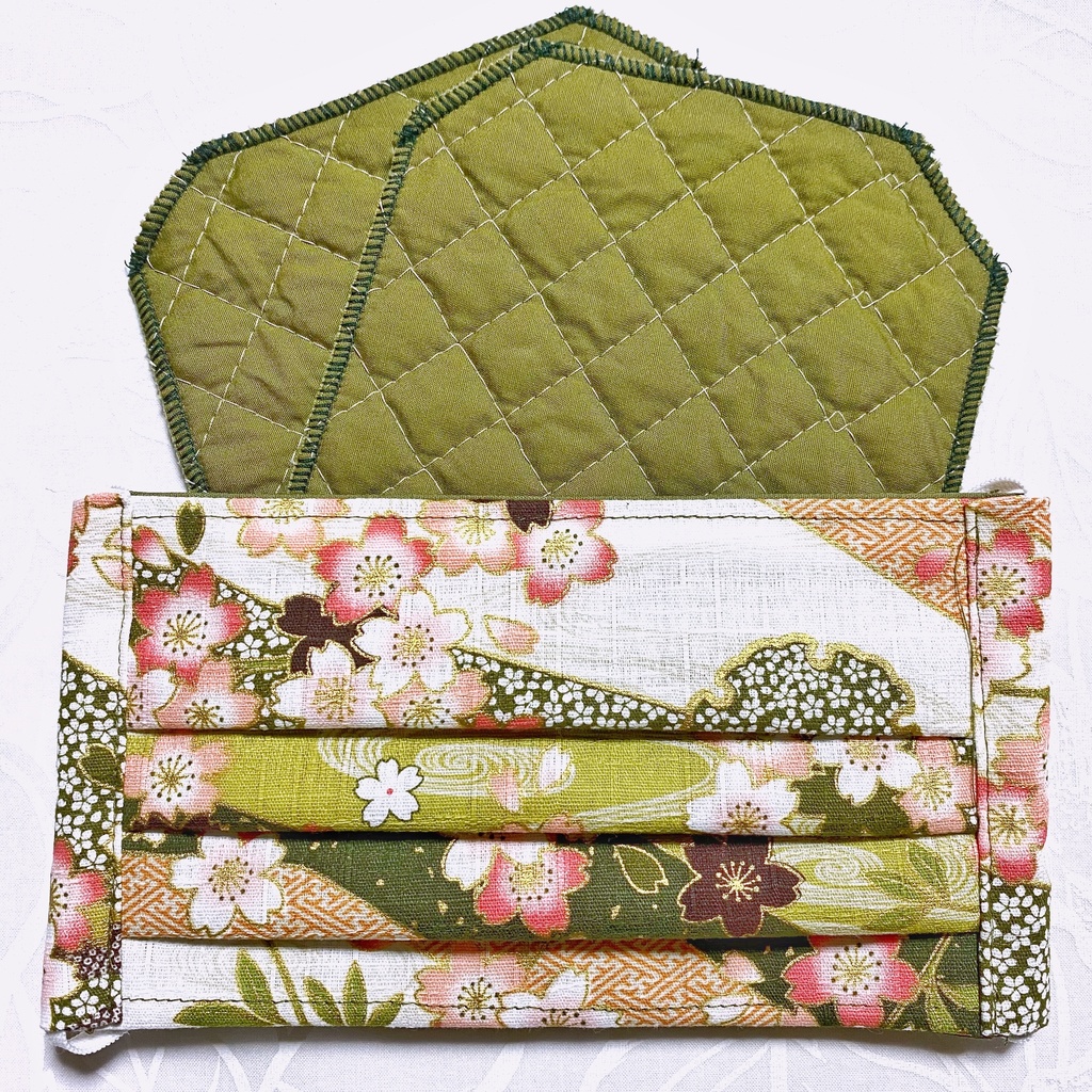 ★匿名配送・手作りマスク★花粉対策に♪17.5cmワイヤー入り三段プリーツ