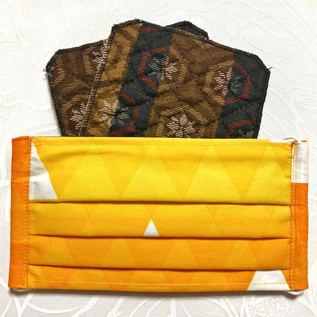 ★匿名配送・手作りマスク★花粉対策に♪18cmワイヤー入り三段プリーツ