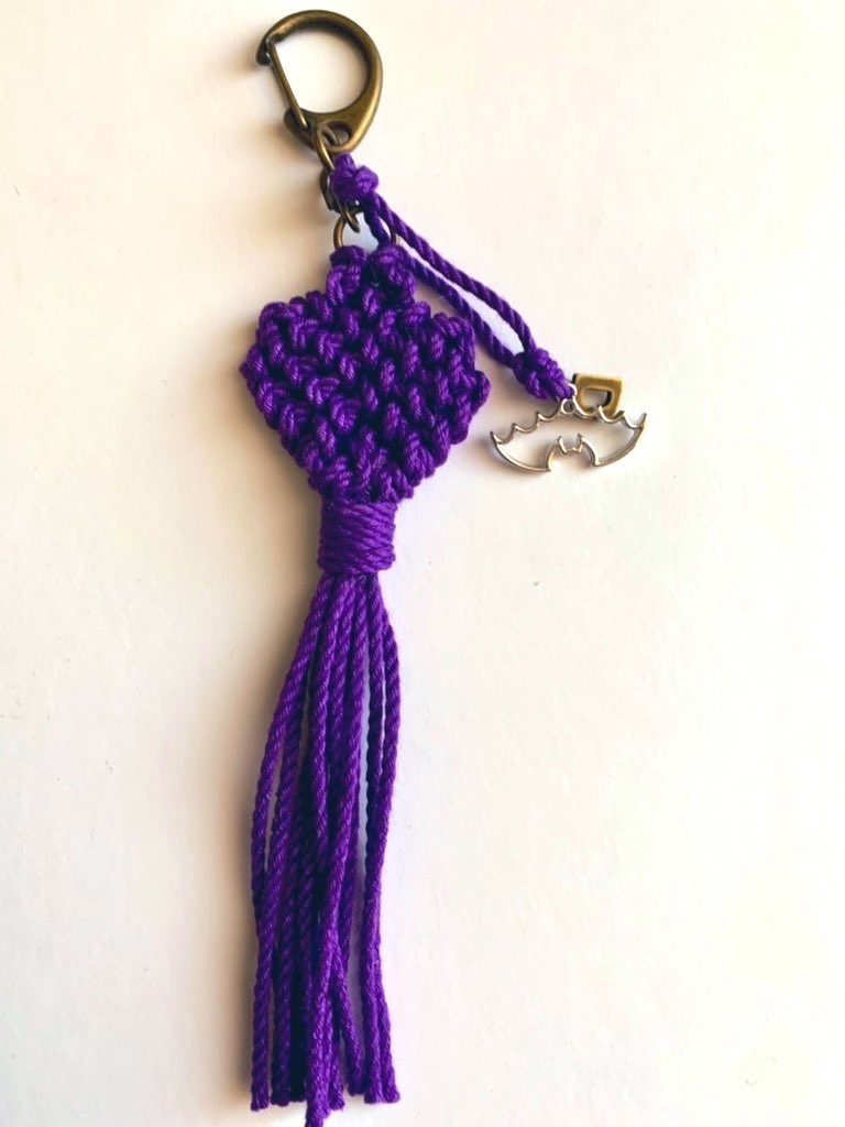 派生嘘ドライメージマクラメキーホルダー