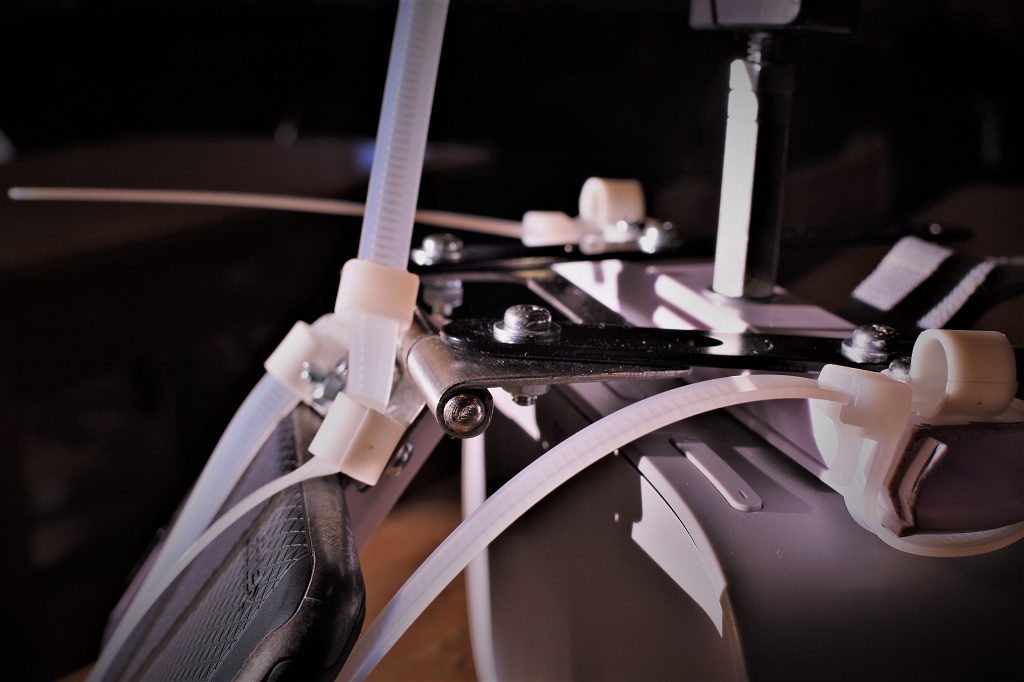 【ホムセン工作】Oculus Go用THETA&スマホマウント