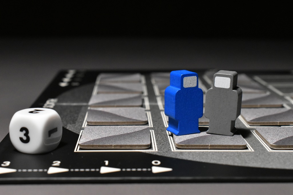 対戦型宝探しボードゲーム GRAY