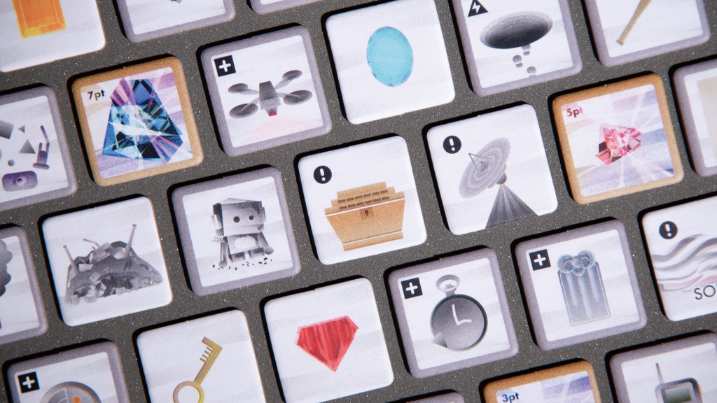 対戦型宝探しボードゲーム GRAY