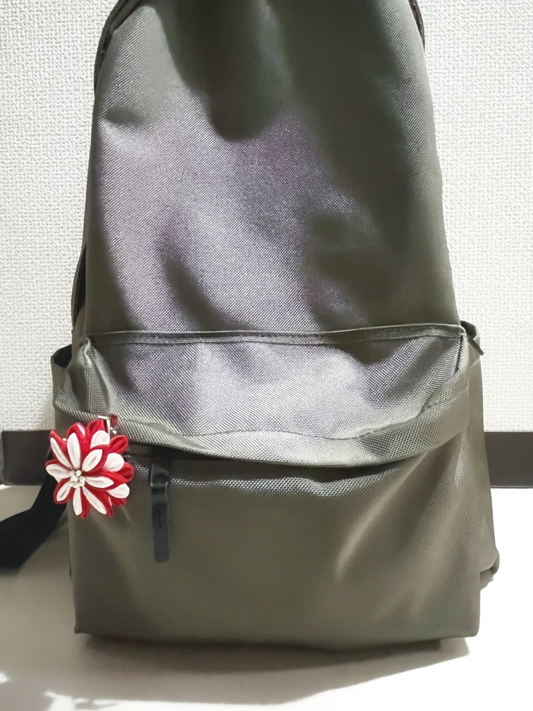 ヒーローモチーフつまみ細工(ヘアクリップ)