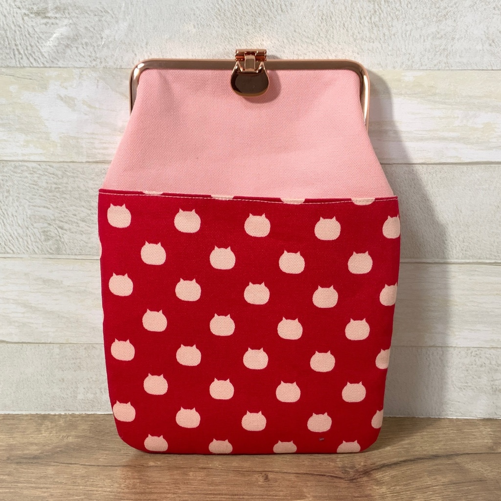 スマホポーチ◎ねこたま